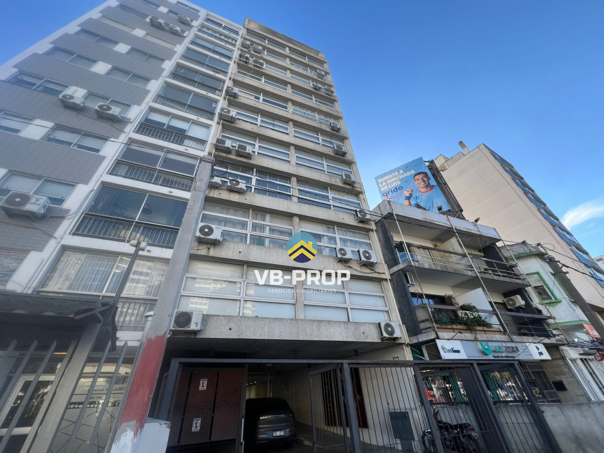 Oficina ID.494 - Alquiler consultorio oficinas apartamento la blanqueada parque batlle 