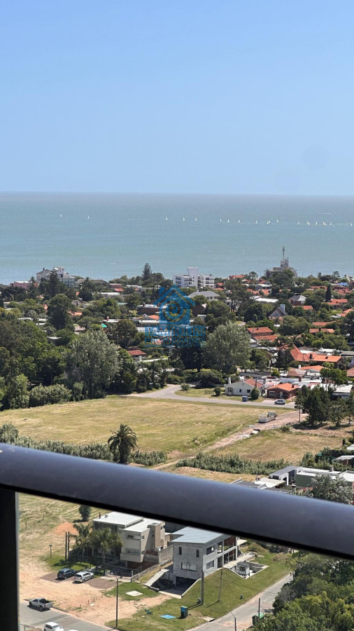 Venta More Atlántico Dos Dormitorios Piso Alto Estrena