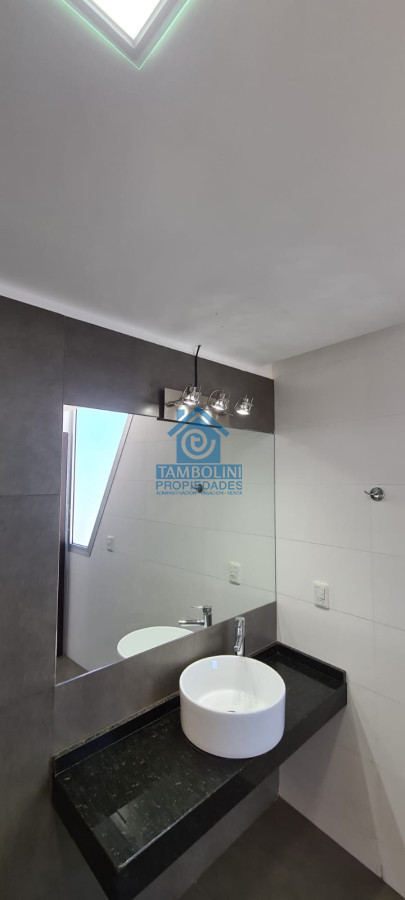 Apartamento ID.100 - Magnífico Pent House en Mansa frente al mar ! 