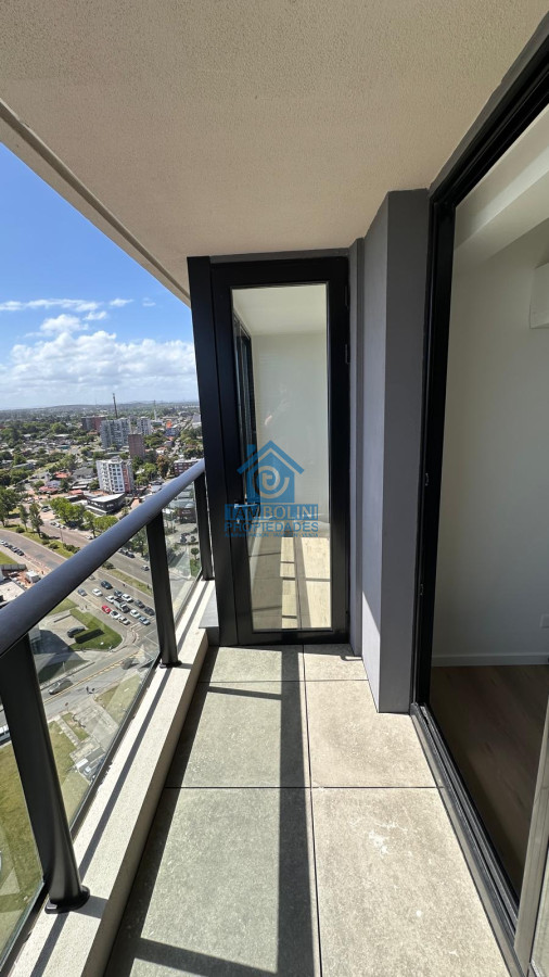 Venta More Atlántico Dos Dormitorios Piso Alto Estrena - GoPunta - Portal Inmobiliario de Punta del Este - Maldonado