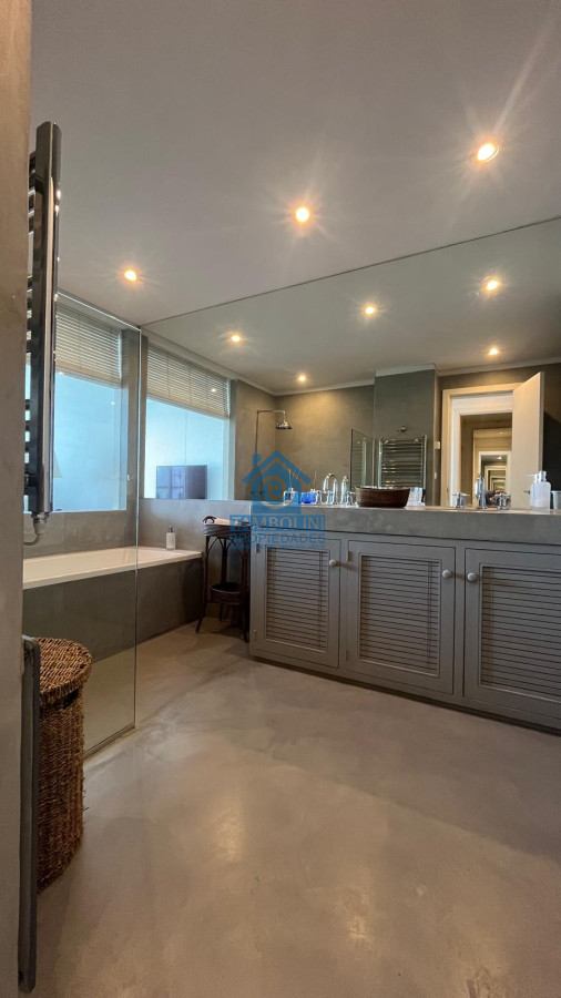 Apartamento ID.516 - Lujoso departamento en Venta en La Barra