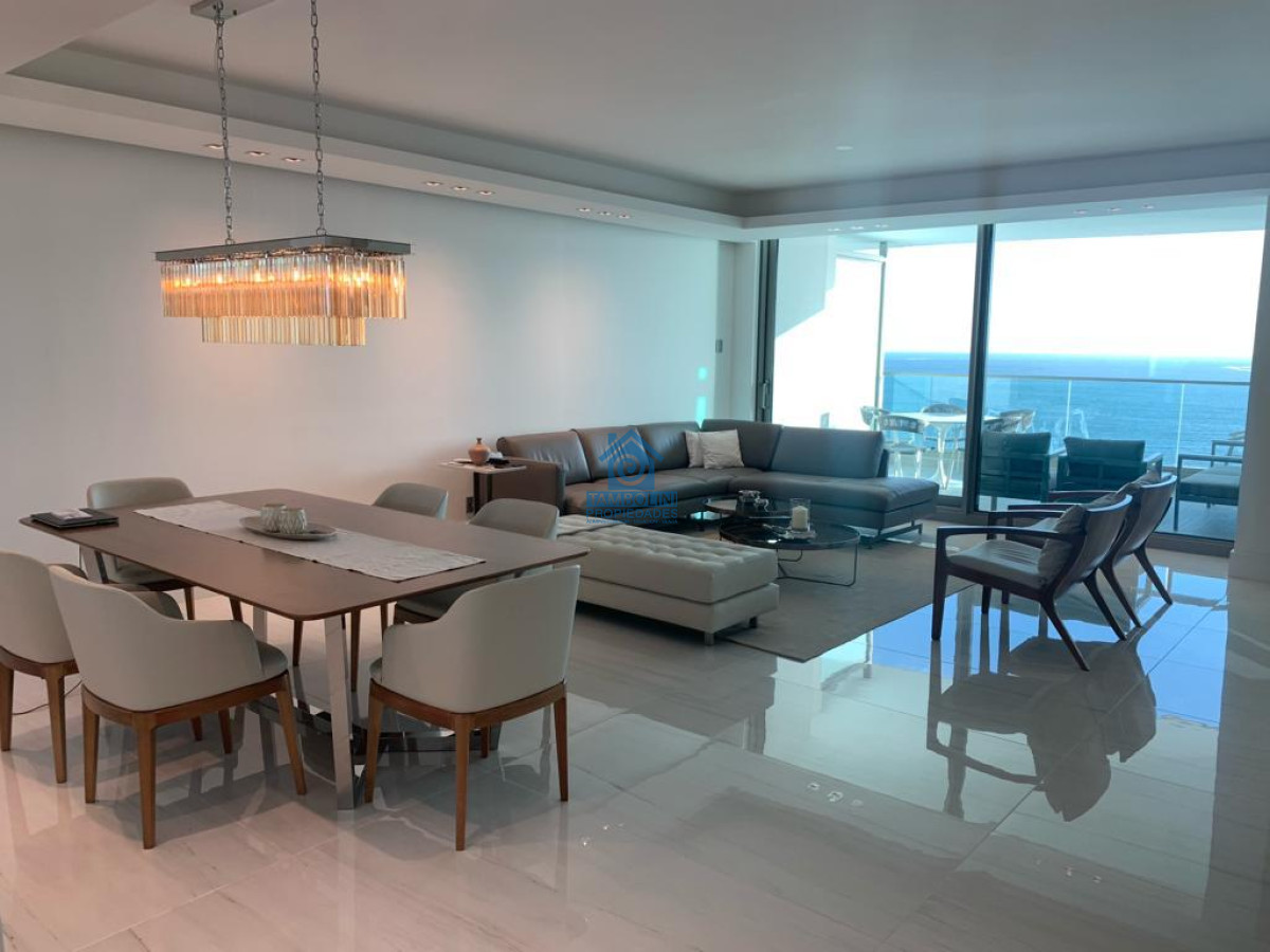 Apartamento ID.249 - Hermosa Unidad en Venta Frente al Mar