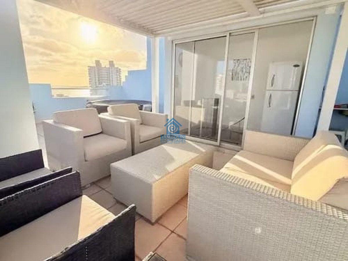 Apartamento ID.1126 - Venta Hermoso Pent House Mansa 