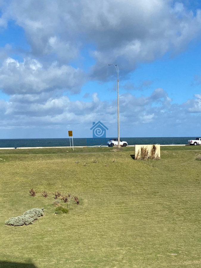Apartamento ID.71 - Hermoso departamento en alquile anual frente al mar Mansa