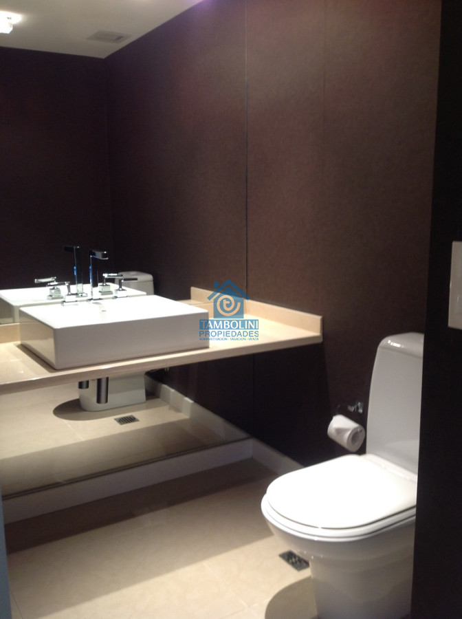 Apartamento ID.96 - Fabuloso Duplex en Venta en Torre Aquarela