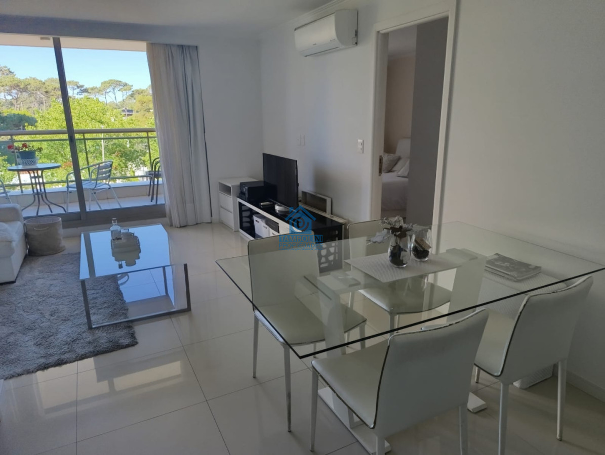 Apartamento ID.989 - Alquiler Invernal Febrero a Diciembre 2026 Edificio Alta Gama 