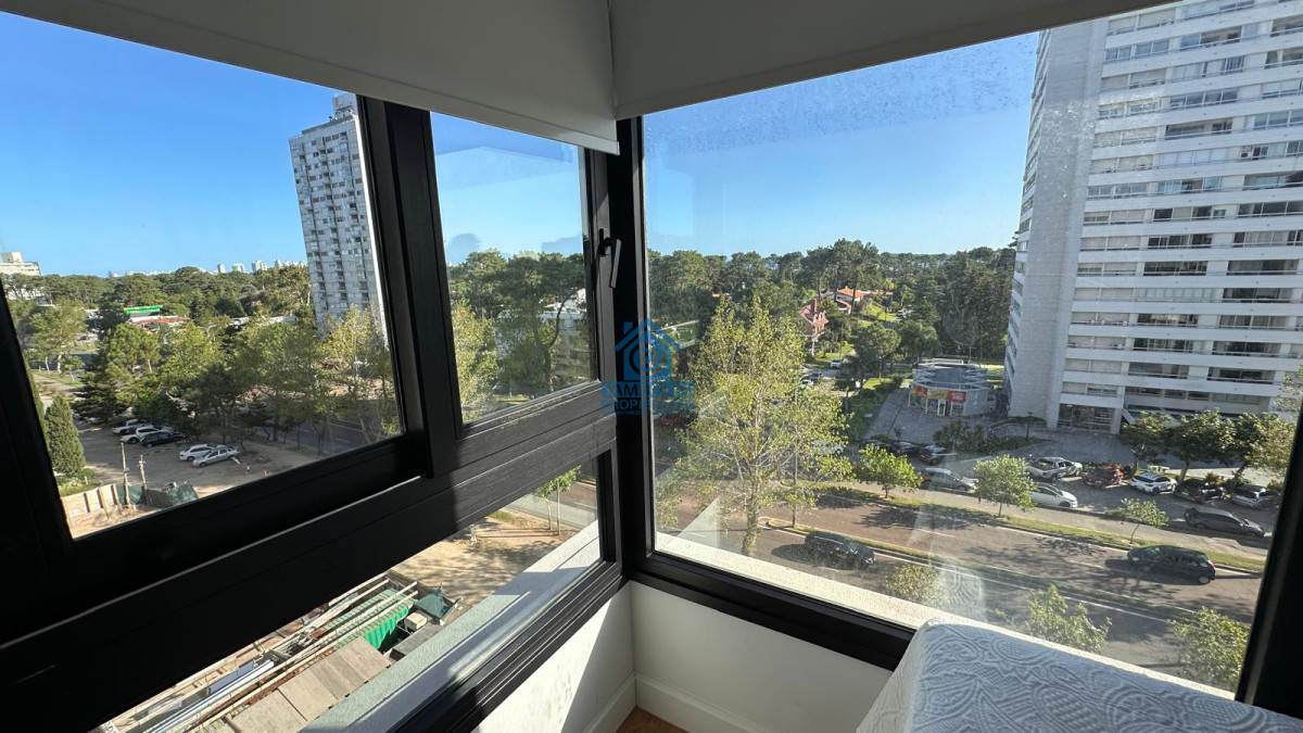 Apartamento ID.710 - Alquiler Anual y Venta Departamento a Estrenar en Punta del Este 