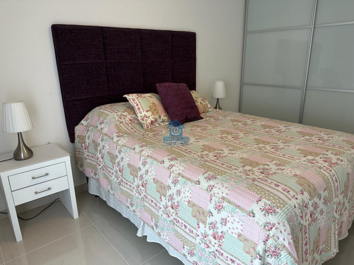 Apartamento ID.381 - Fabuloso Departamento en Alquiler Anual Mansa 3 Suites y Servicio