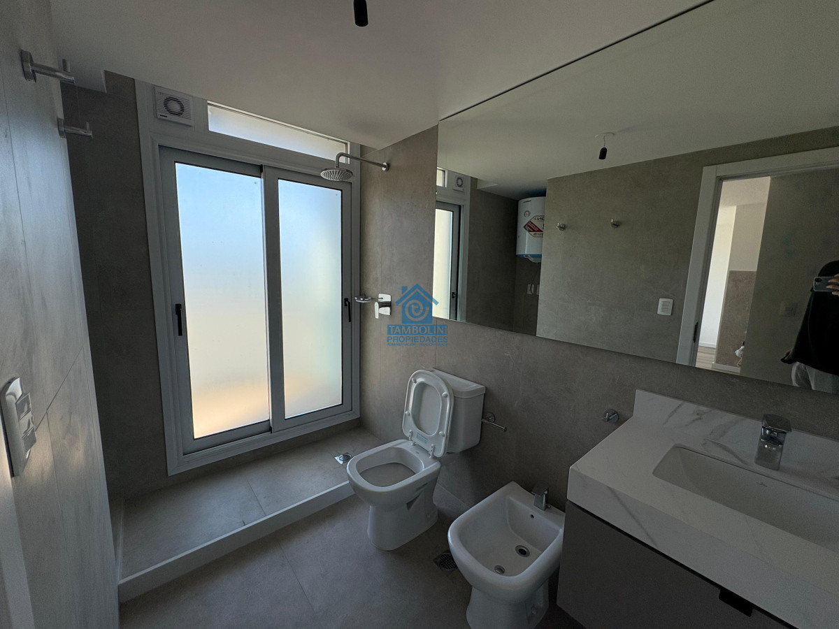 Apartamento ID.595 - Alquiler Monoambiente a Estrenar zona Carrasco 