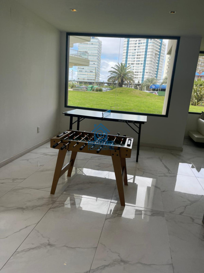 Apartamento ID.927 - Alquiler Anual 2 dormitorios sin muebles Brava