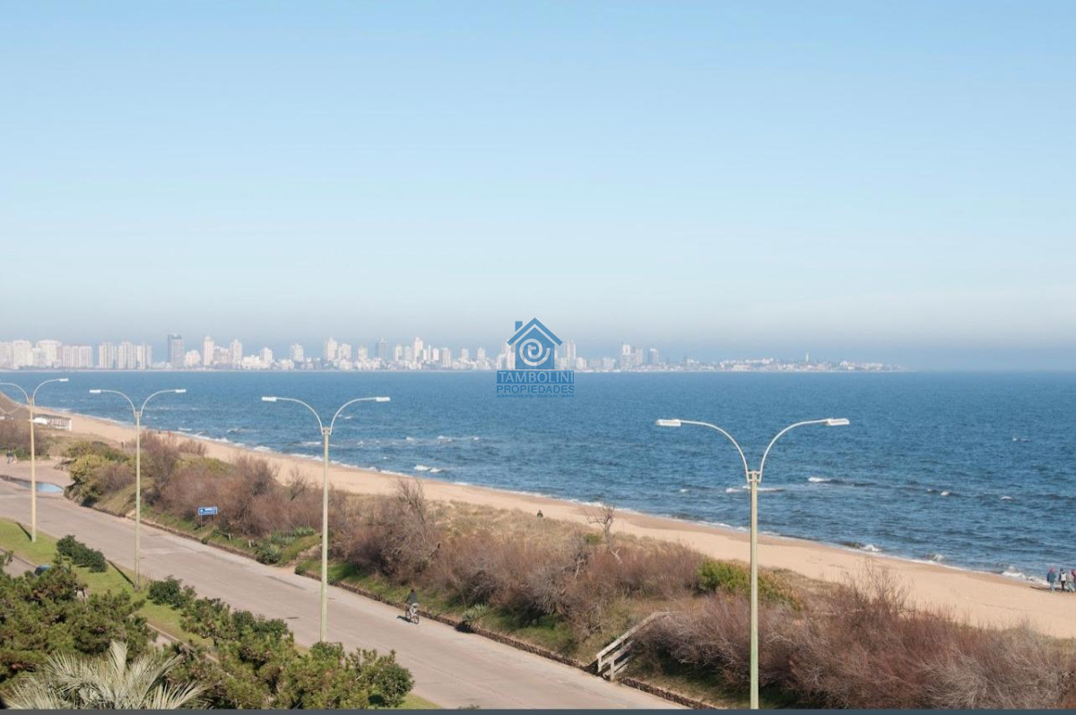 Apartamento ID.727 - Alquiler y Venta frente al Mar - Mansa