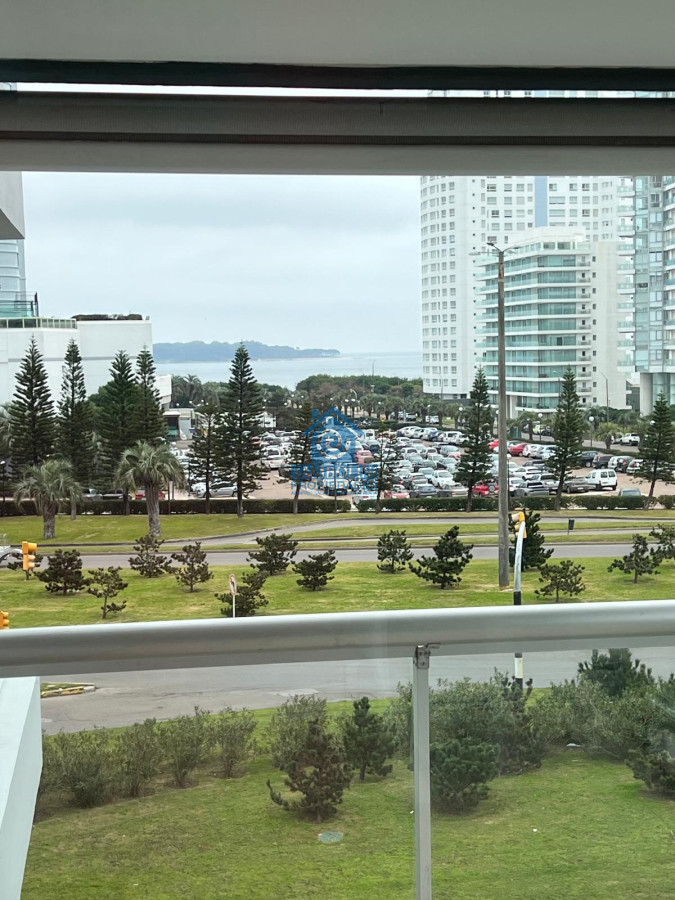 Apartamento ID.666 - Venta y Alquiler Invernal en Punta del Este 