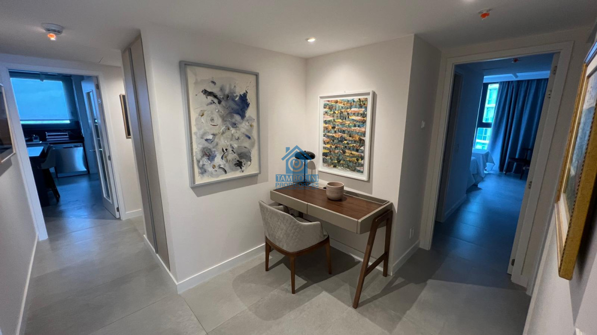 Apartamento ID.537 - Alquiler Anual - Hermoso Esquinero en Venetian frente al mar 