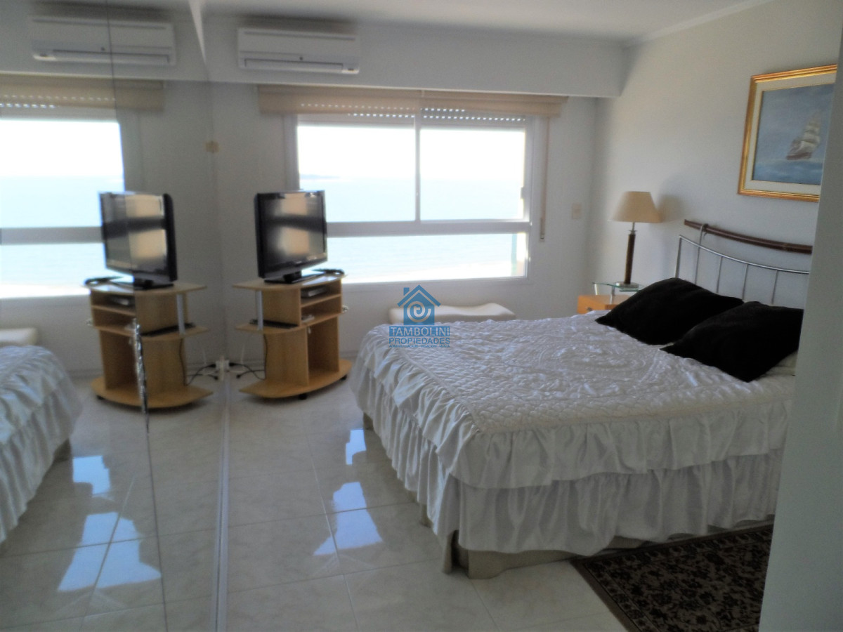 Apartamento ID.44 - Impactante Coral Tower Alquiler Anual 