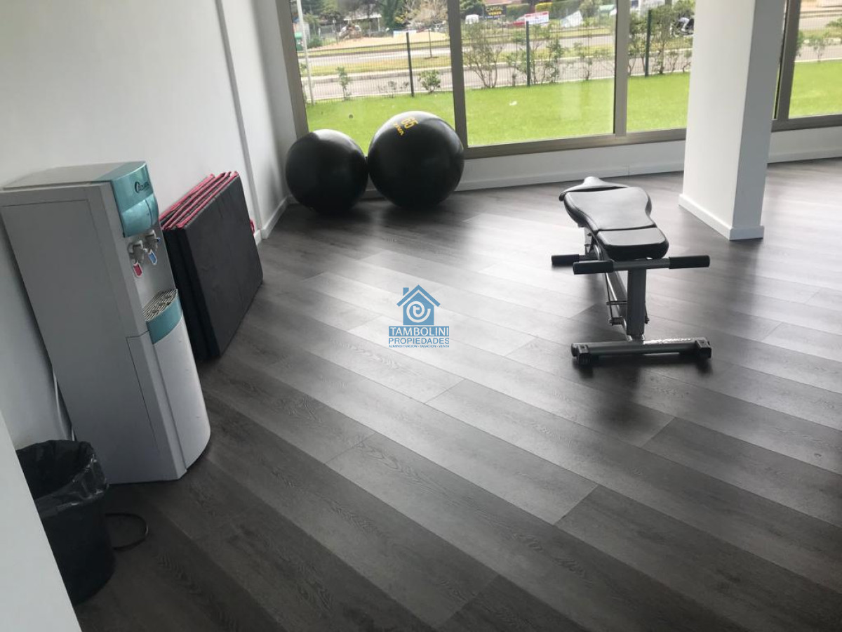 Apartamento ID.196 - Hermoso departamento en torre recién estrenada Punta del Este