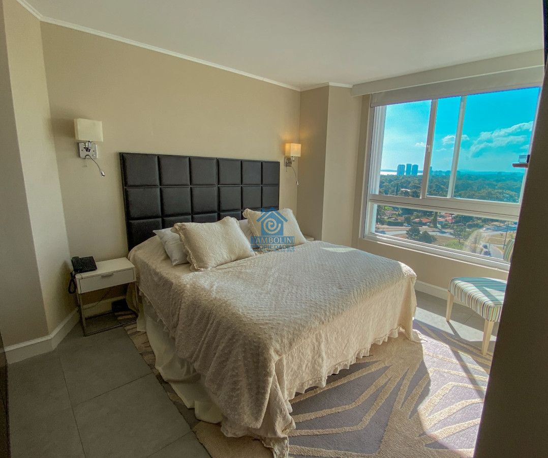Apartamento ID.79 - Imponente Departamento en Torre Yoo en Venta