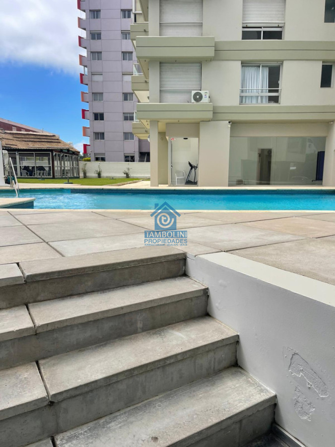 Apartamento ID.927 - Alquiler Anual 2 dormitorios sin muebles Brava