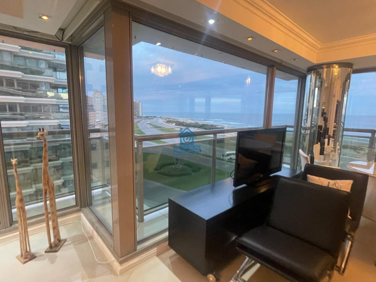 Apartamento ID.161 - Hermosa Planta Esquinera Imperiale Punta del Este