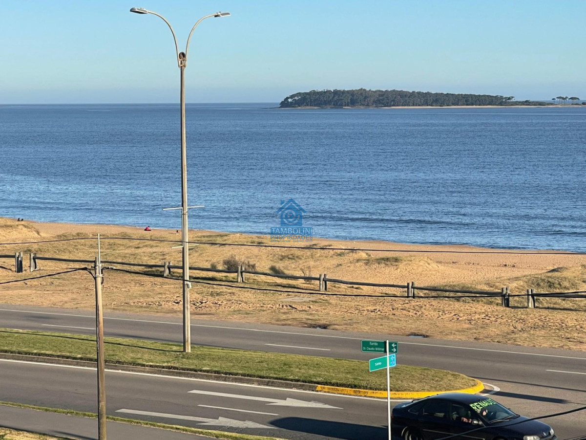 Apartamento ID.10 - Mansa Frente al Mar 