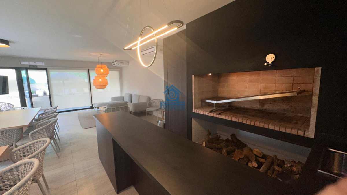 Apartamento ID.710 - Alquiler Anual y Venta Departamento a Estrenar en Punta del Este 