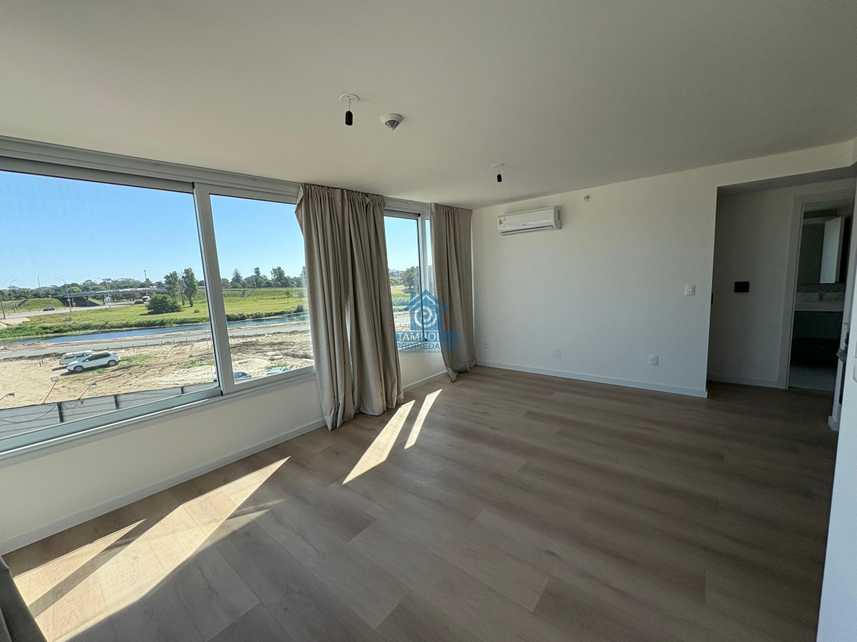 Apartamento ID.595 - Alquiler Monoambiente a Estrenar zona Carrasco 