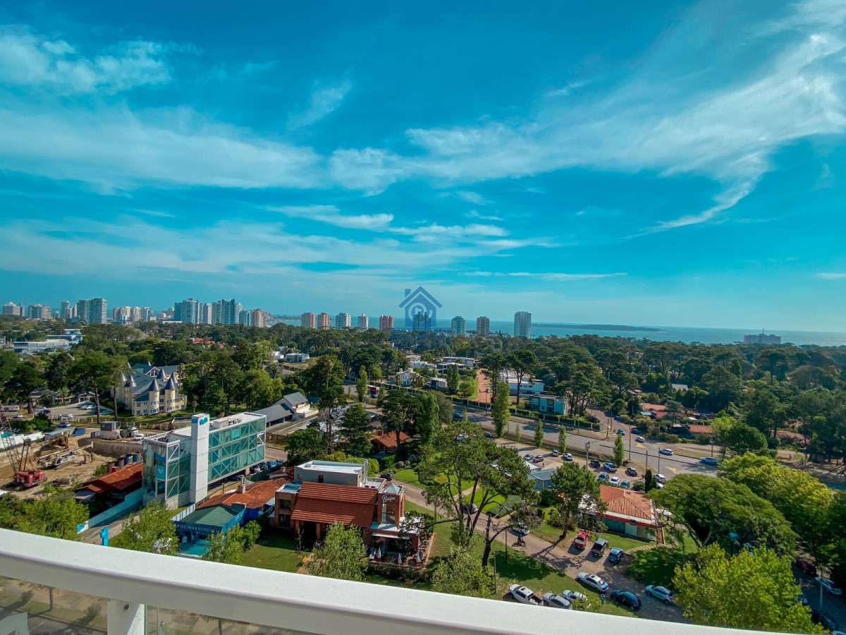 Apartamento ID.79 - Imponente Departamento en Torre Yoo en Venta