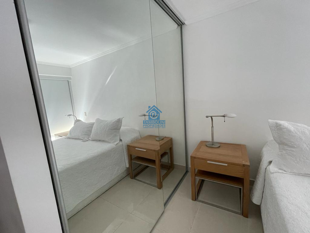 Apartamento ID.37 - Venta 2 dormitorios gran vista al mar - Mansa 