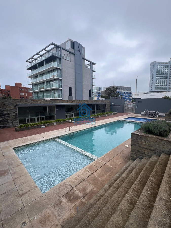 Apartamento ID.666 - Venta y Alquiler Invernal en Punta del Este 