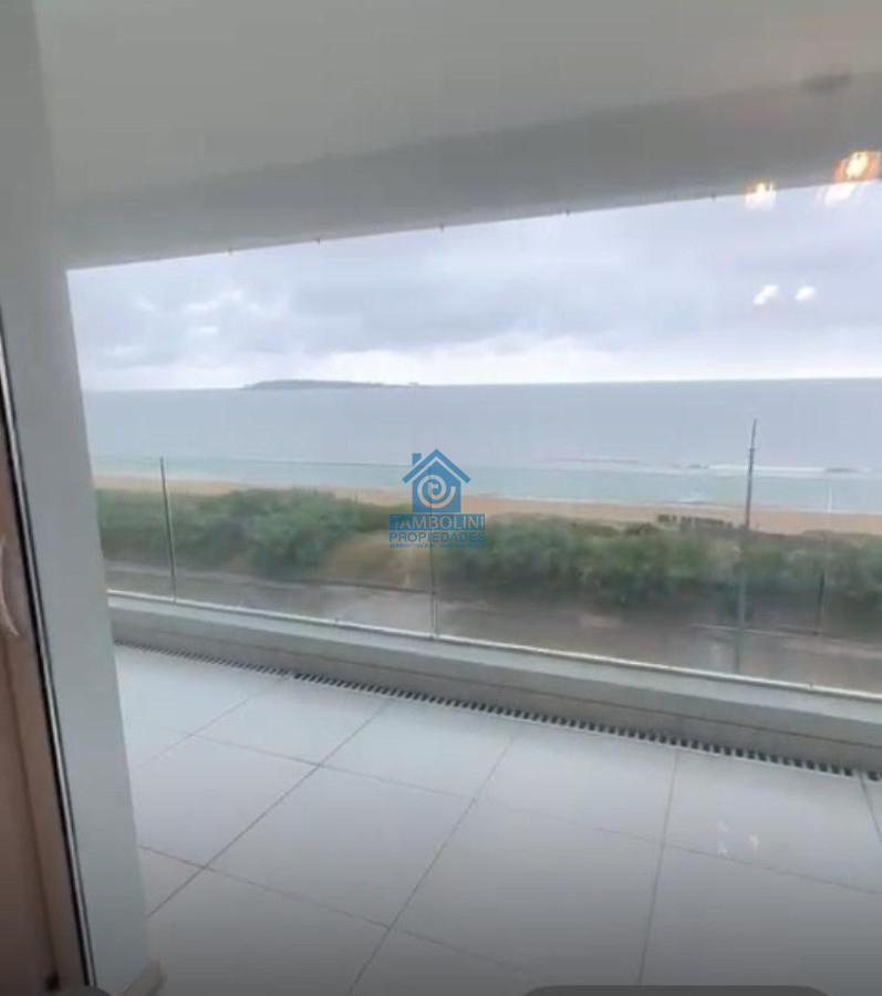 Apartamento ID.727 - Alquiler y Venta frente al Mar - Mansa