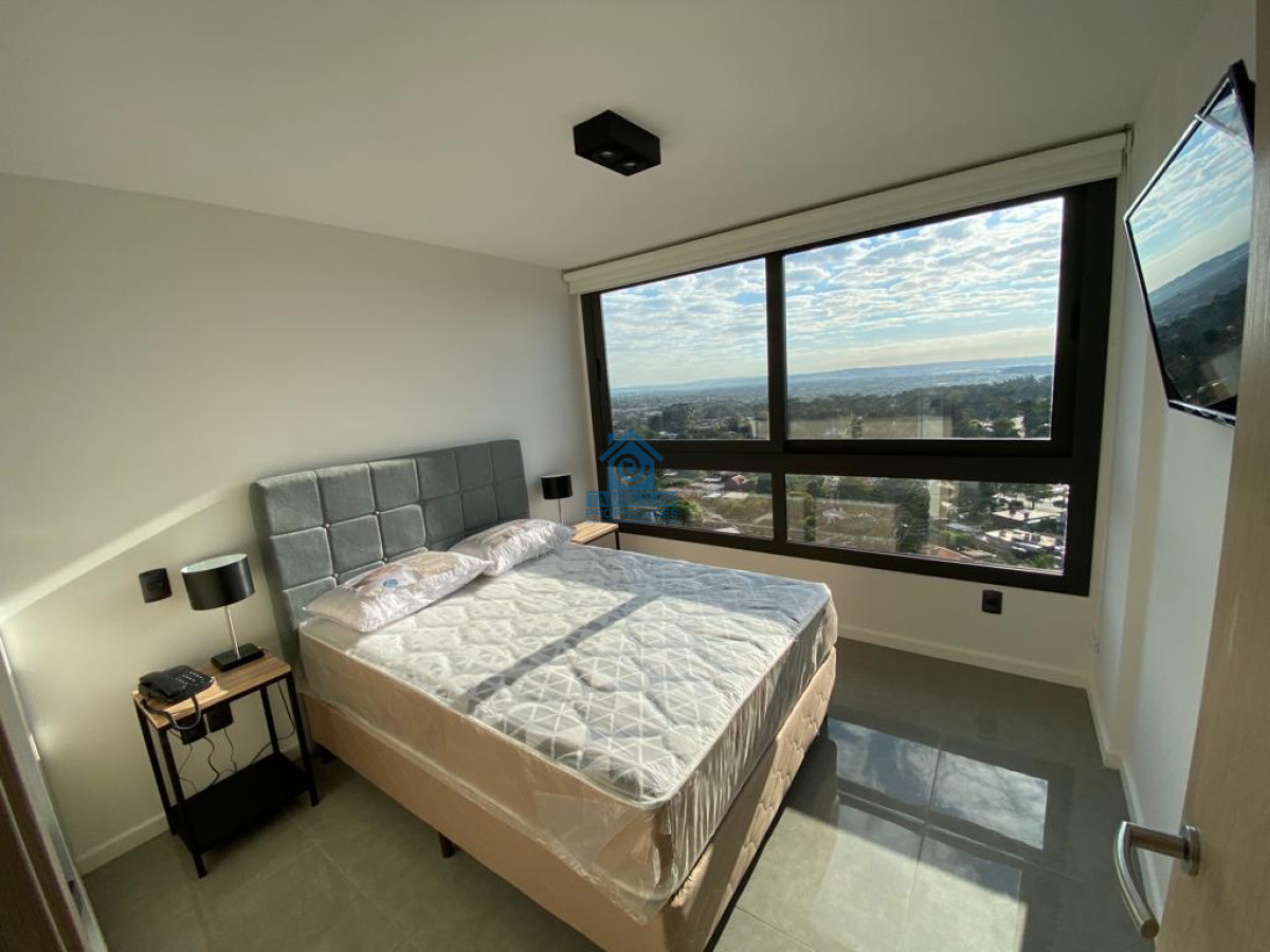 Apartamento ID.196 - Hermoso departamento en torre recién estrenada Punta del Este
