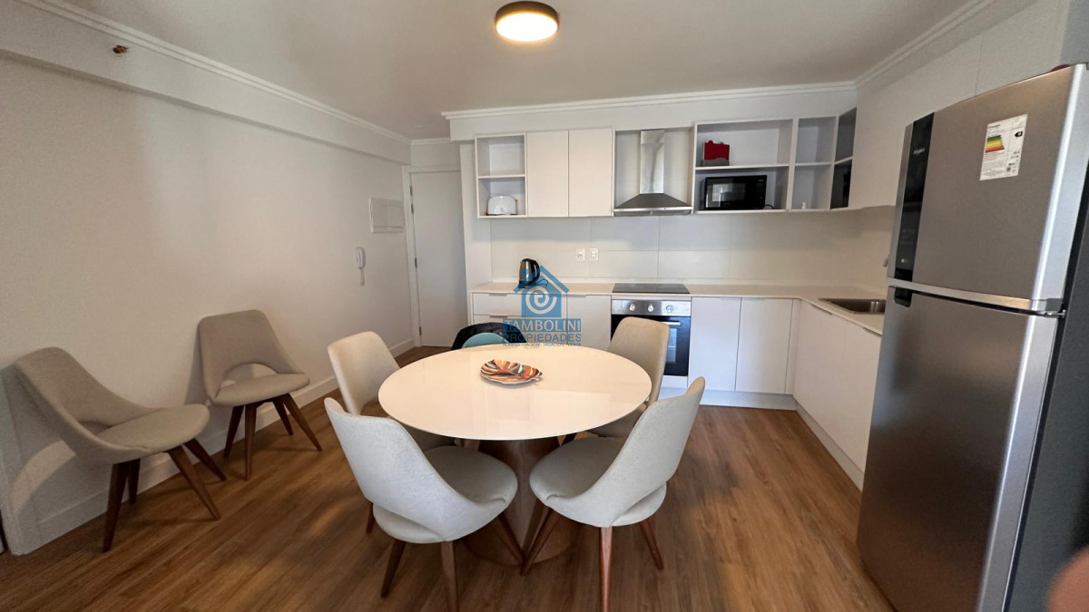 Apartamento ID.710 - Alquiler Anual y Venta Departamento a Estrenar en Punta del Este 