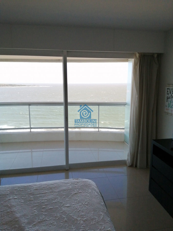 Apartamento ID.96 - Fabuloso Duplex en Venta en Torre Aquarela