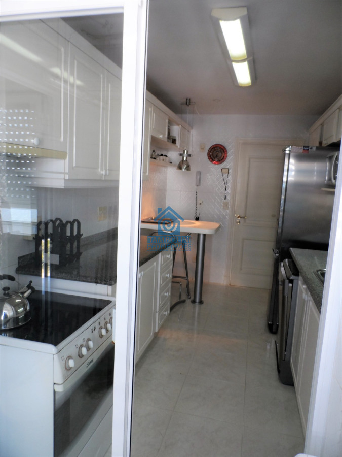 Apartamento ID.44 - Impactante Coral Tower Alquiler Anual 