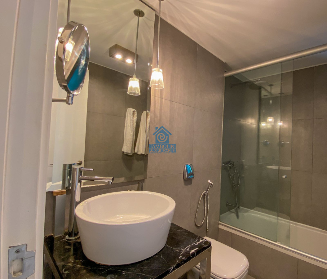 Apartamento ID.79 - Imponente Departamento en Torre Yoo en Venta