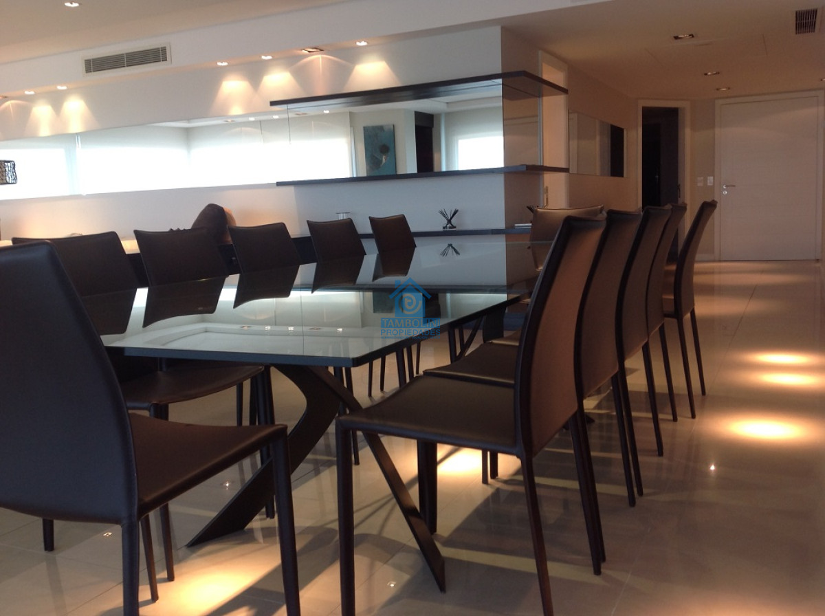 Apartamento ID.96 - Fabuloso Duplex en Venta en Torre Aquarela