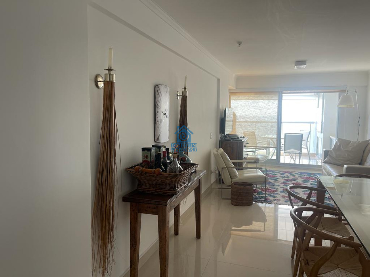 Apartamento ID.37 - Venta 2 dormitorios gran vista al mar - Mansa 