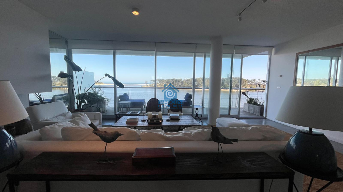 Apartamento ID.516 - Lujoso departamento en Venta en La Barra