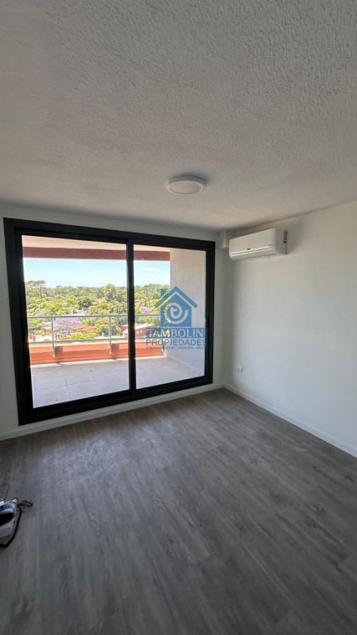 Apartamento ID.215 - Alquiler Anual 3 Dormitorios 2 Baños 