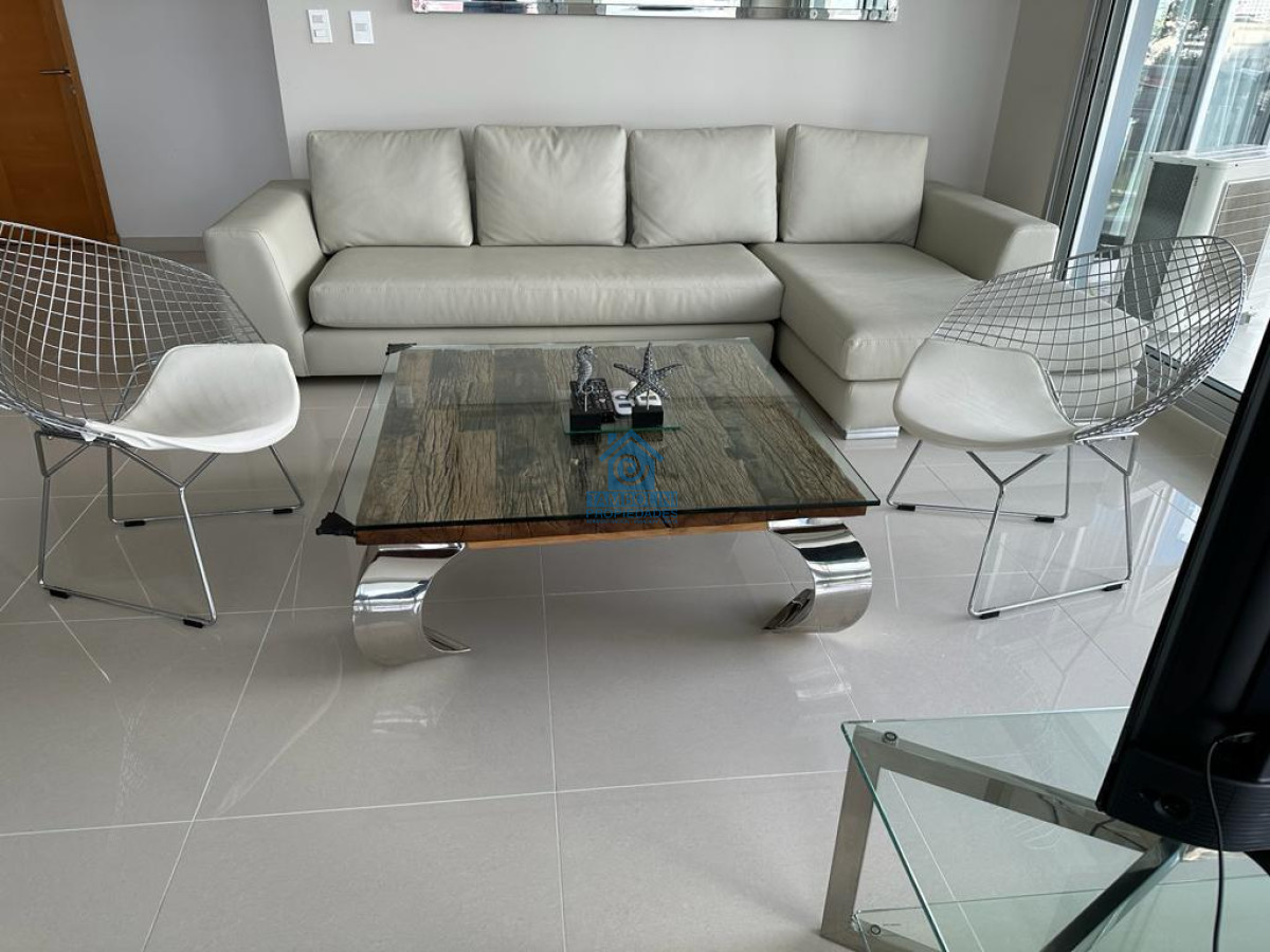 Apartamento ID.381 - Fabuloso Departamento en Alquiler Anual Mansa 3 Suites y Servicio