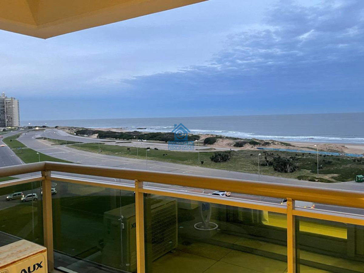 Apartamento ID.164 - Frente al Mar Brava Alquiler Anual