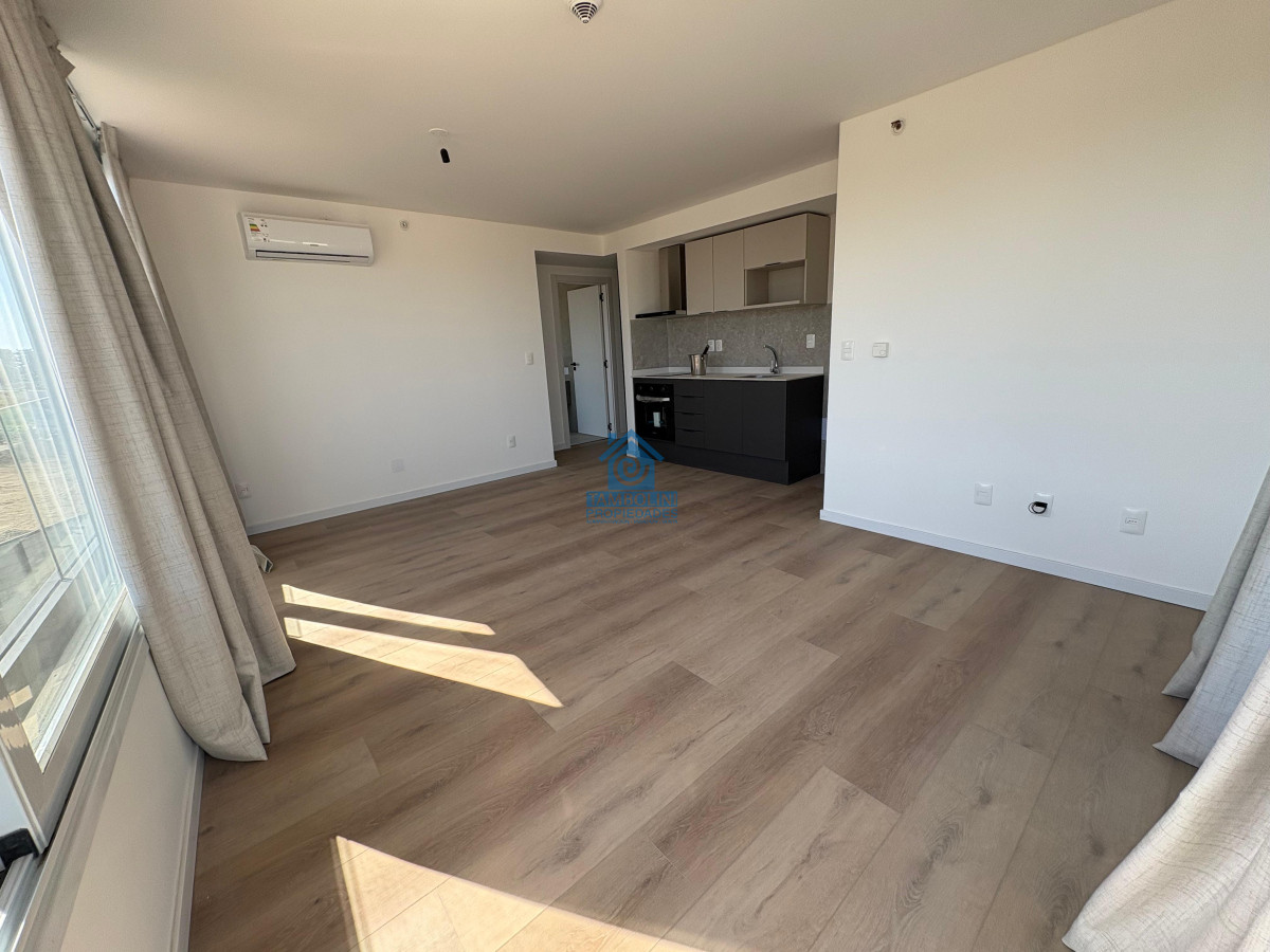 Apartamento ID.595 - Alquiler Monoambiente a Estrenar zona Carrasco 