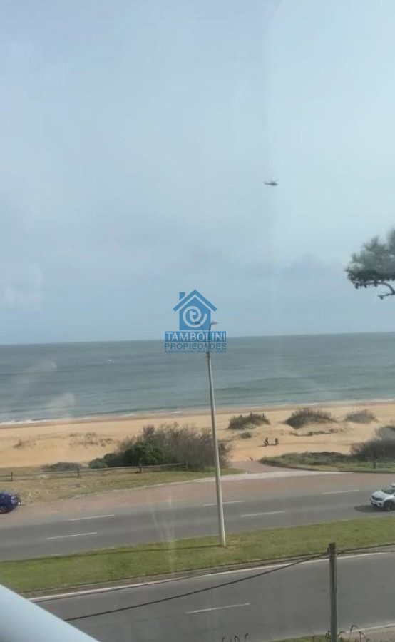Apartamento ID.4 - OPORTUNIDAD! Venta Frente al Mar Mansa Pent House Duplex Punta del Este ! 