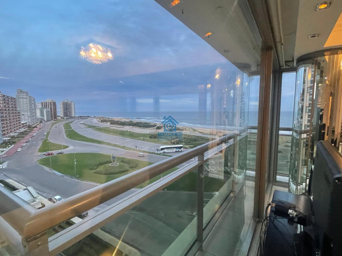 Apartamento ID.161 - Hermosa Planta Esquinera Imperiale Punta del Este