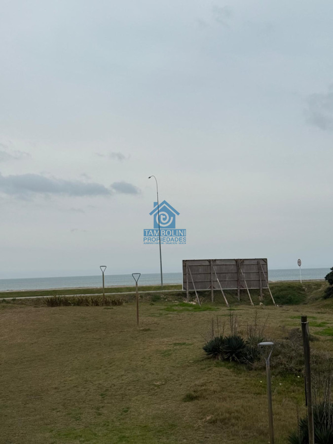 Apartamento ID.867 - Alquiler Anual Edificio con Amenities Mansa Frente al Mar