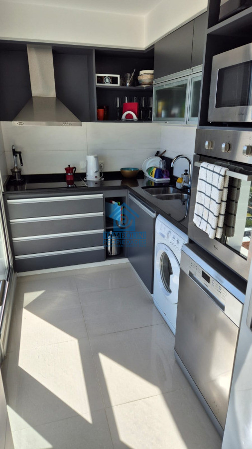 Apartamento ID.907 - Hermoso departamento en Venta Brava Primera Línea