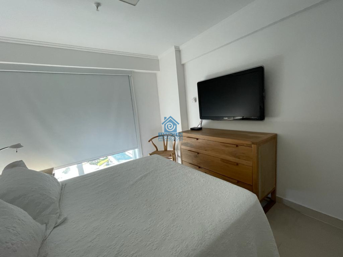 Apartamento ID.37 - Venta 2 dormitorios gran vista al mar - Mansa 
