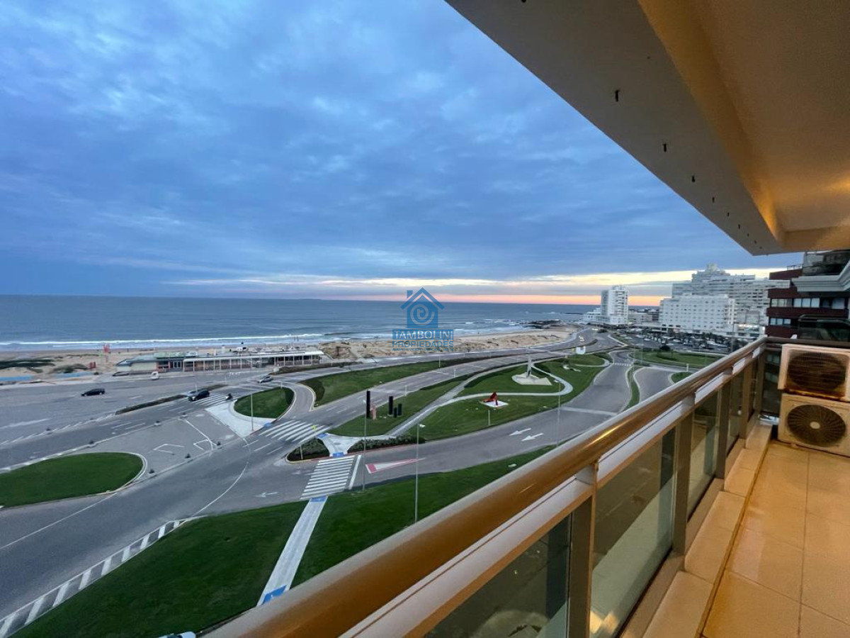 Apartamento ID.161 - Hermosa Planta Esquinera Imperiale Punta del Este