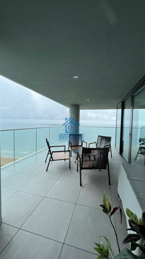 Apartamento ID.537 - Alquiler Anual - Hermoso Esquinero en Venetian frente al mar 