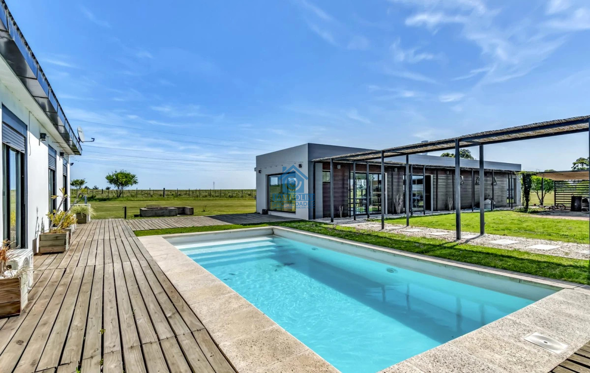 Venta Casa Barrio Privado El Quijote - GoPunta - Portal Inmobiliario de Punta del Este - Maldonado