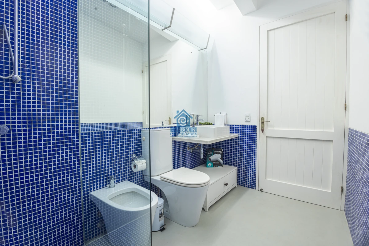 Casa ID.1035 - Alquiler Anual Fabulosa Casa en La Barra 